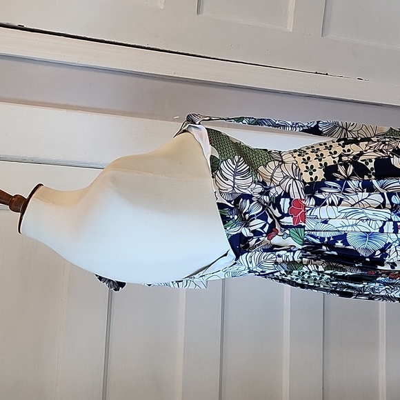 NWT Dalia MacPhee Pleated Tie Shoulder Floral Dress, Size S - Picture 14 of 16